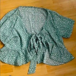 green cheeta print top